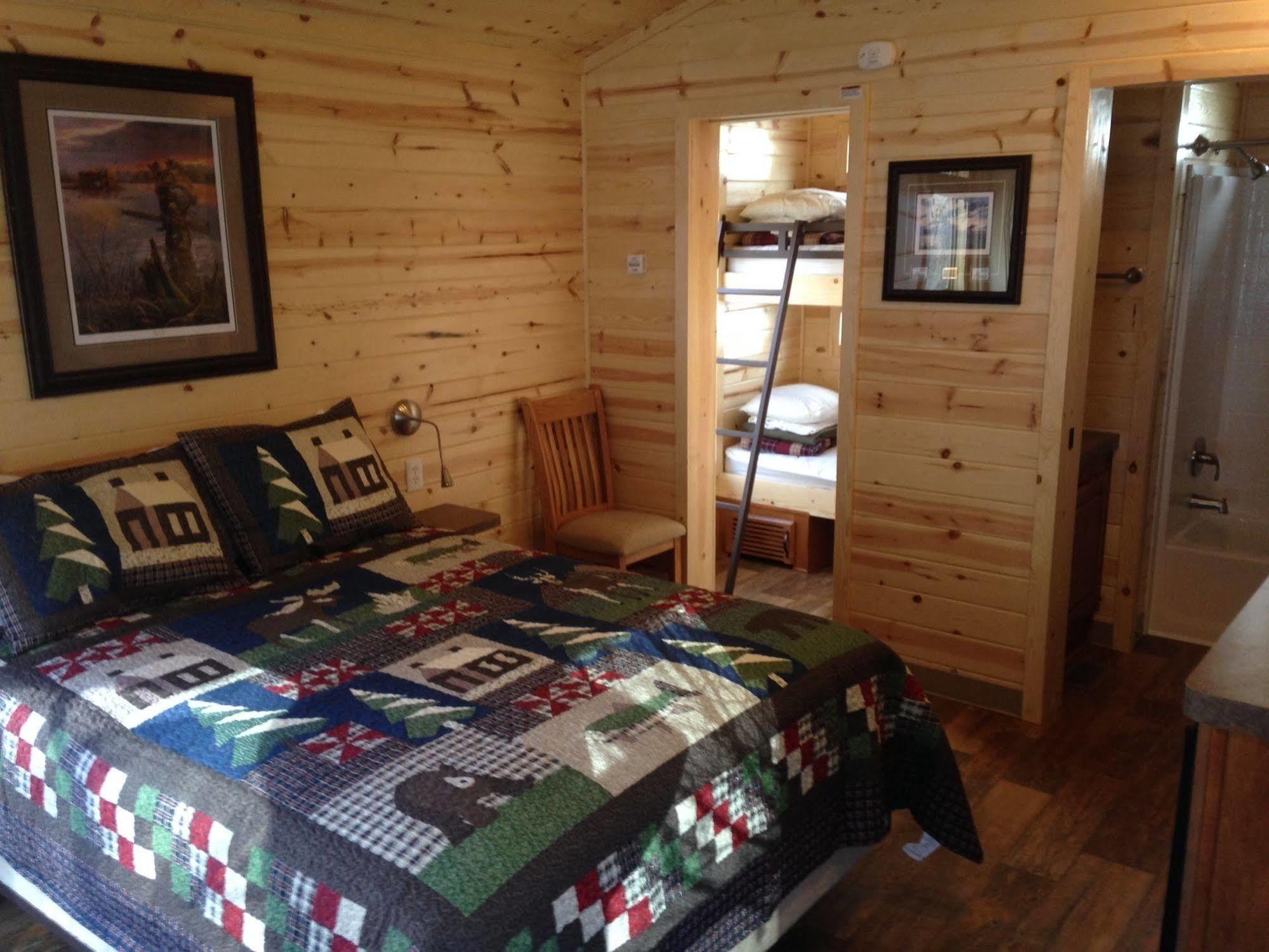 Virginia Creek Settlement Lodge *